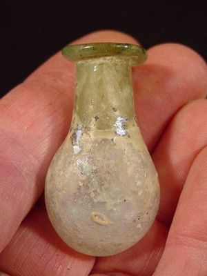 Gözyaşı şişesi (Kaynak: http://chapelofhopestories.com)