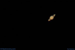 Bir teleskop ile Satürn'ü yaklaşık olarak böyle göreceksiniz.