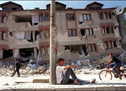 BÜYÜK DEPREMLER BAĞLANTISIZ