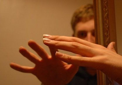 AYNA NÖRONLARININ GÜNLÜK HAYATIMIZDAKİ YERİ