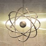 HER ŞEYİN ÖZÜ MADDEDİR: MATERYALİZM