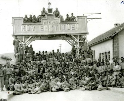 BİR TÜRKİYE EFSANESİ: KÖY ENSTİTÜLERİ