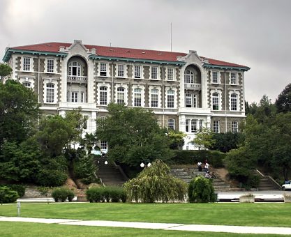 MUHABBET TEORİSİ #167: Kimlerin bilim yapacağına sınır getirilebilir mi?